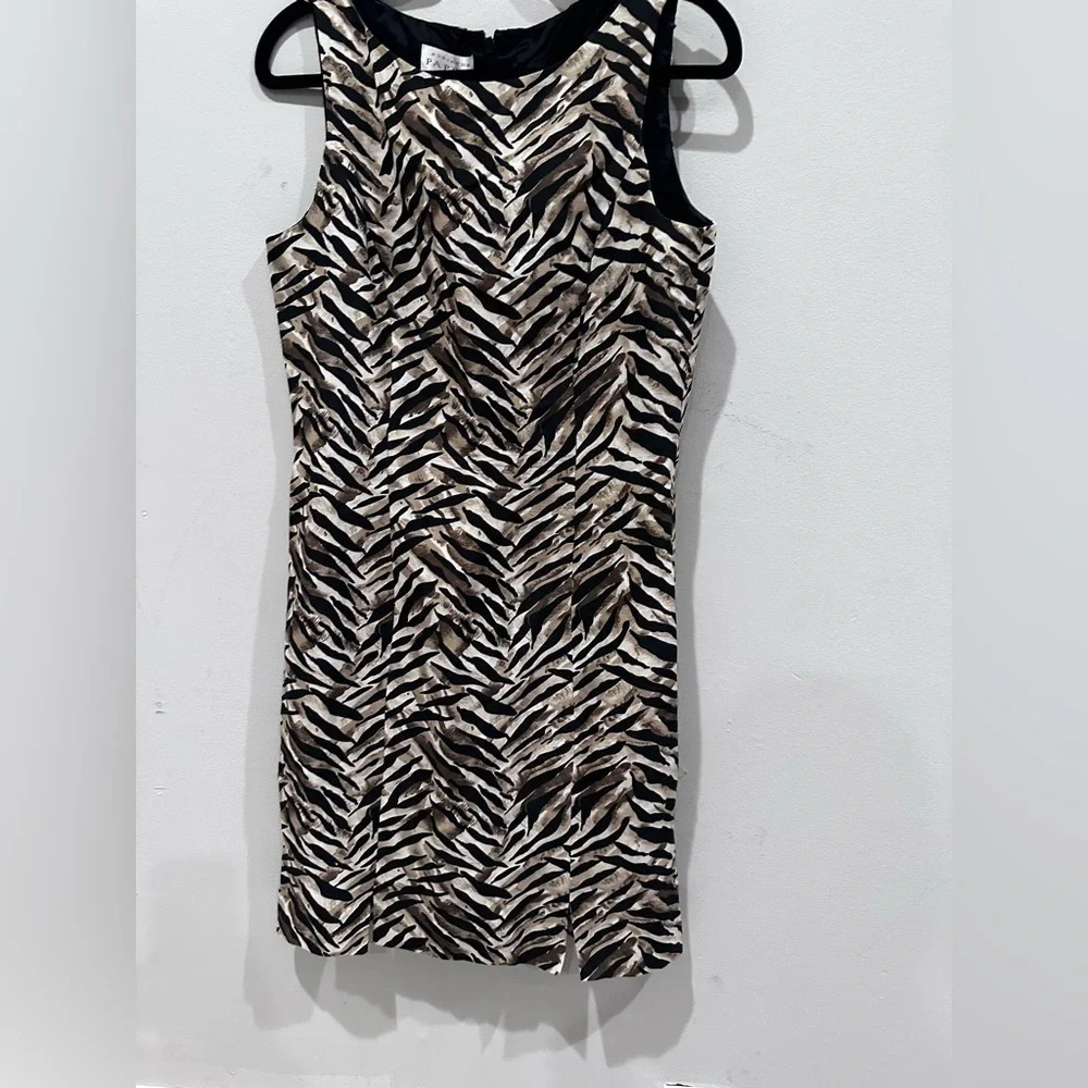 Adrianna Papell Black Beige Zebra-Print Sleeveless Sheath Dress